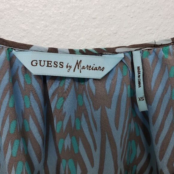 Guess Geometric Mixed Print Blue 100% Silk Blouse Size XS - Picture 4 of 7